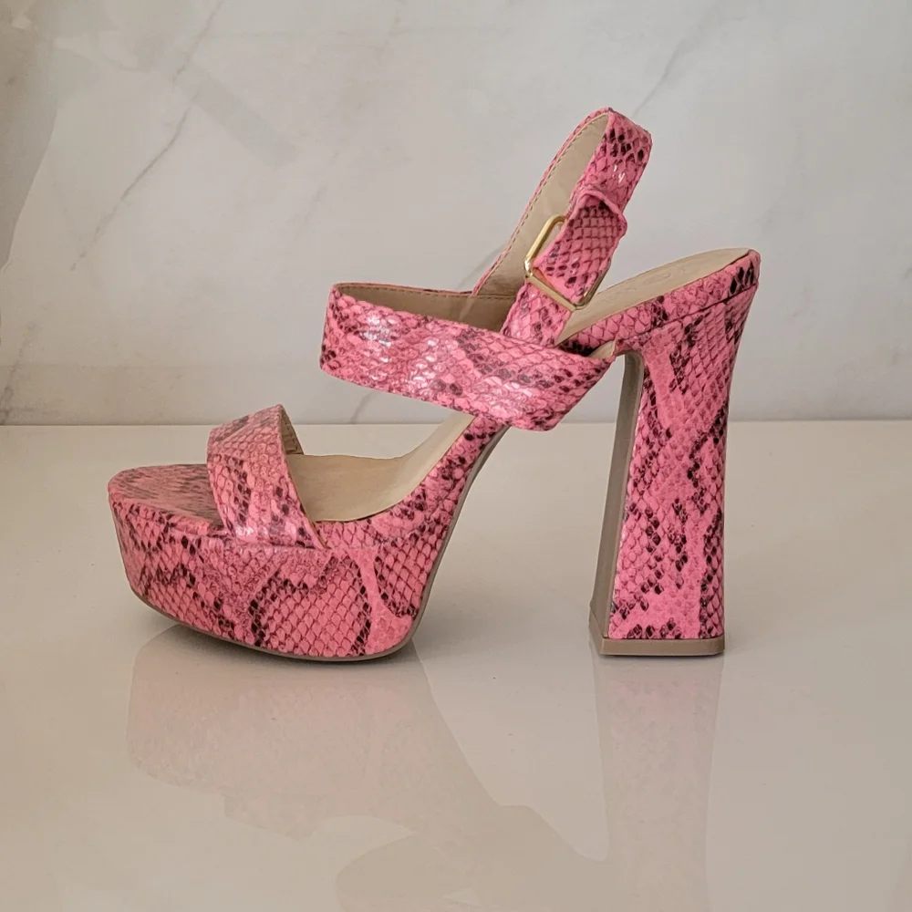 Wild Diva | Pink Python Snake Print Open toe Platform Anklestrap heels Size 7.5